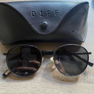 Diff eyewear black sunglasses